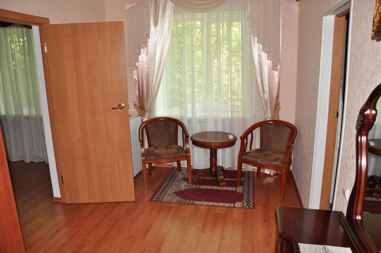 Отель Hotel Aisty Druzhkovka-7